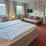 Otel Am Elisabethufer