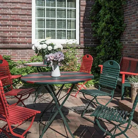 Am Elisabethufer 3* Jever