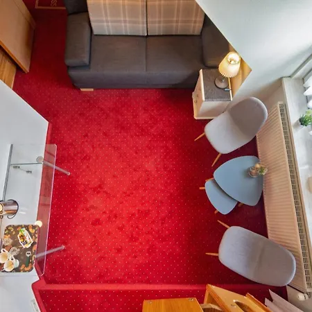 Am Elisabethufer 3* يفير