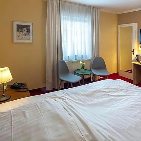 Am Elisabethufer Szálloda 3*