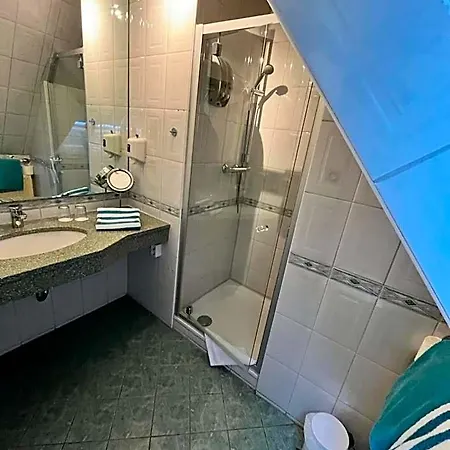 Am Elisabethufer Szálloda Jever