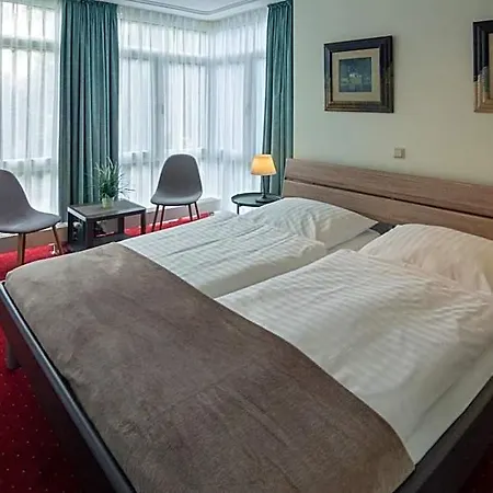 Szálloda Am Elisabethufer